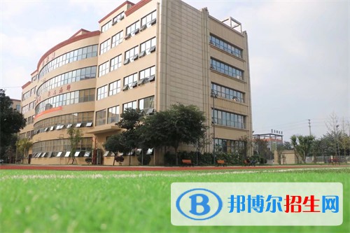 四川科華高級技工學(xué)校2022年報名條件、招生要求、招生對象