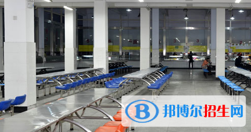 河南工藝美術(shù)學(xué)校2022年報(bào)名條件、招生要求、招生對(duì)象
