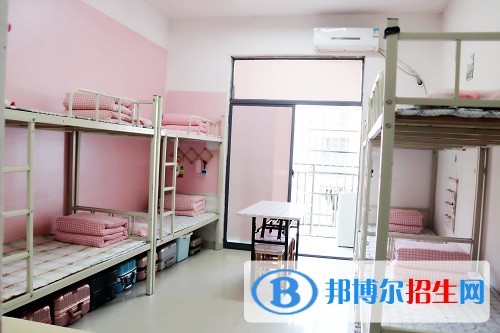 長沙華中涉外職業(yè)高中2022年宿舍條件