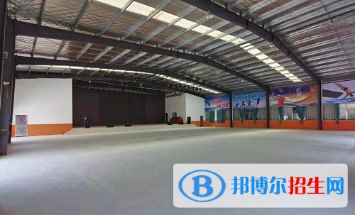 漢壽縣飛翔職業(yè)技術(shù)學(xué)校2022年報名條件、招生要求、招生對象
