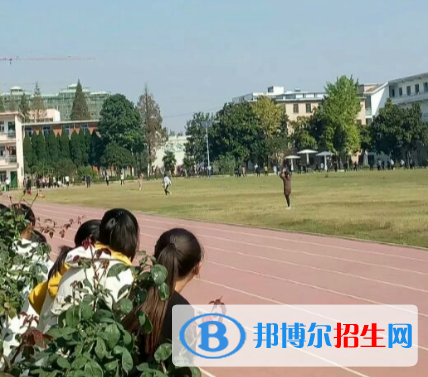 南陽(yáng)宛東中等專業(yè)學(xué)校2022年怎么樣、好不好