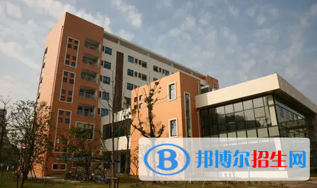 張家港外國(guó)語(yǔ)學(xué)校2022年入學(xué)條件