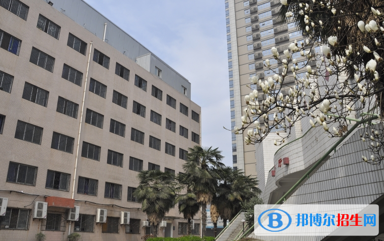 陜西省商貿(mào)學(xué)校2022年怎么樣、好不好