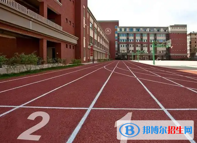 成都外國(guó)語(yǔ)學(xué)校中美國(guó)際高中2022年入學(xué)考試