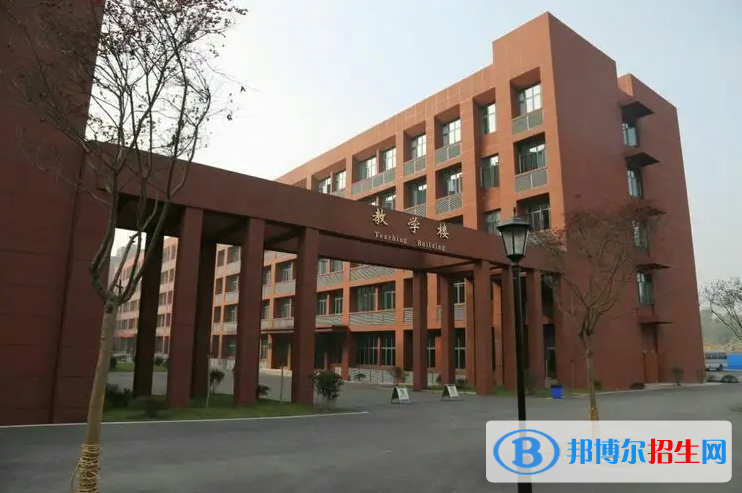 重慶2022年哪的建筑學校比較好