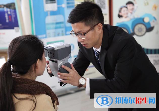 江蘇宜興輕工業(yè)學(xué)校2022年地址在哪里