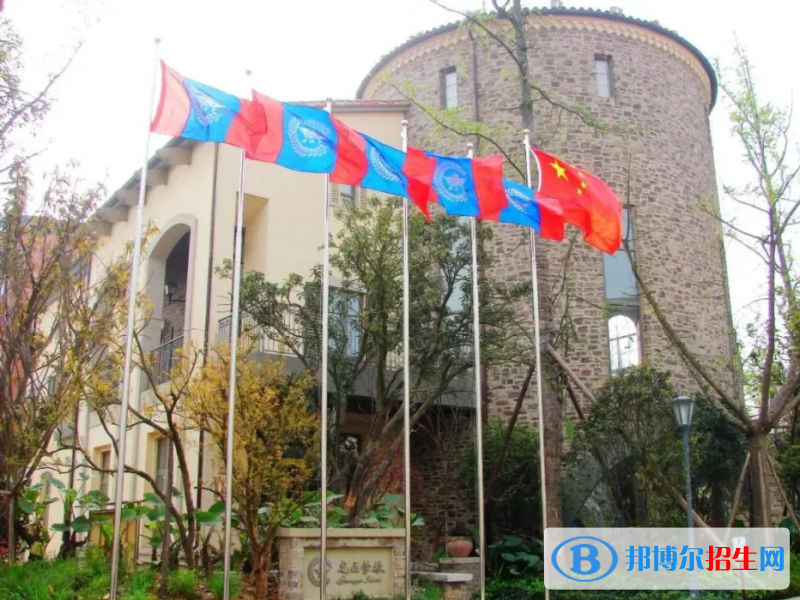 成都麓山國際光亞學校高中部2022年招生政策