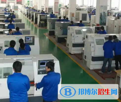 江蘇靖江職業(yè)高級(jí)中學(xué)2022年招生辦聯(lián)系電話