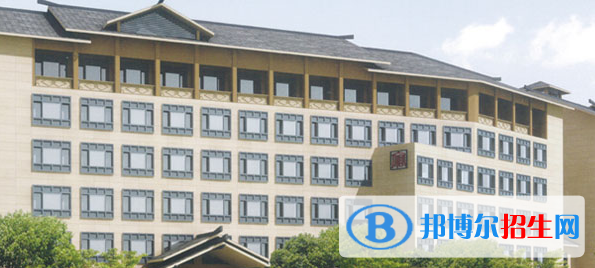 關(guān)嶺自治縣綜合性高級(jí)中學(xué)2022年地址在哪里
