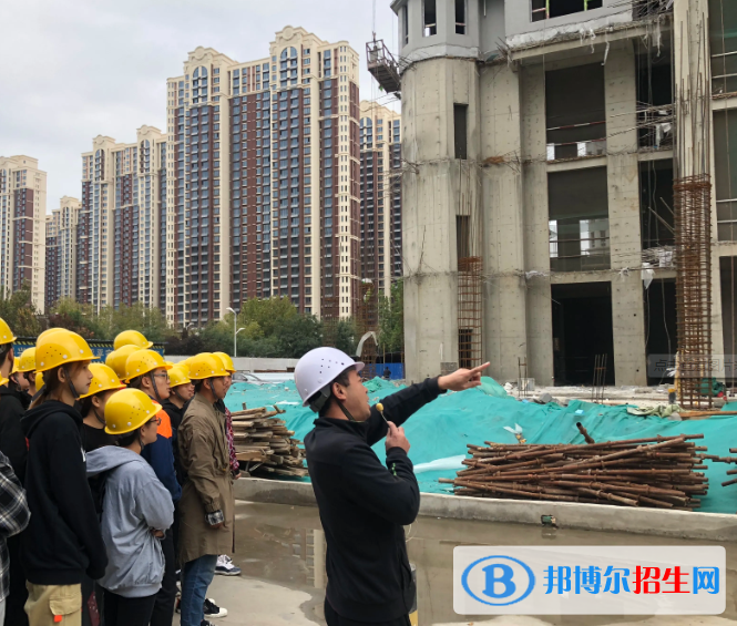 重慶2022年建筑學(xué)校有哪些專業(yè)適合男生