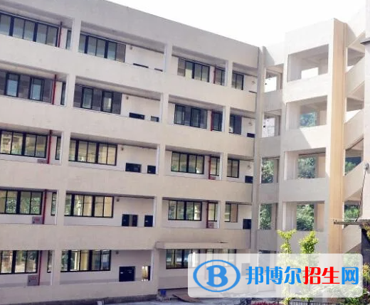 重慶2022年女生讀建筑學校有前途嗎