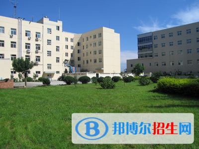 北京房山區(qū)財(cái)貿(mào)職工中等專業(yè)學(xué)校2022年招生簡章