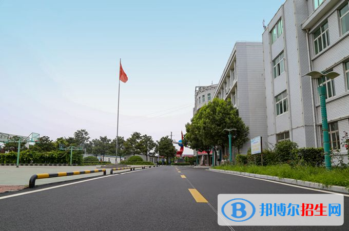 山東2022年有哪些鐵路學校是公辦的