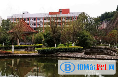 重慶2022年建筑學(xué)校讀出來(lái)是什么文憑