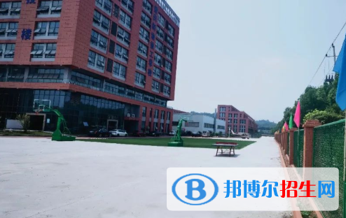 重慶2022年讀建筑學校一年要多少錢