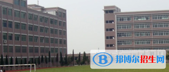 貴州城市職業(yè)學(xué)院中專部2022年招生辦聯(lián)系電話
