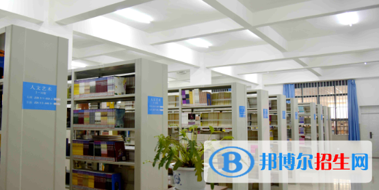 昆明衛(wèi)生職業(yè)學(xué)院2022年報名條件、招生要求、招生對象