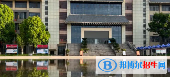 云南城市建設職業(yè)學院2022年報名條件、招生要求、招生對象