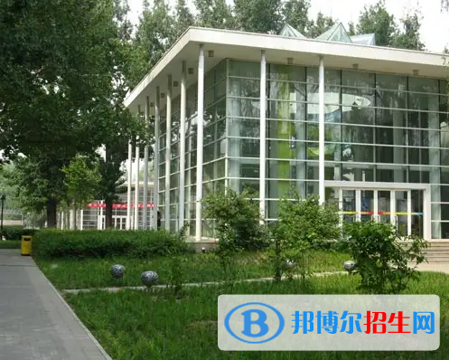 北京第一〇一中學國際高中部2023年入學考試