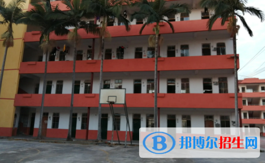 北流現(xiàn)代財經(jīng)職業(yè)技術學校2022年報名條件、招生要求、招生對象