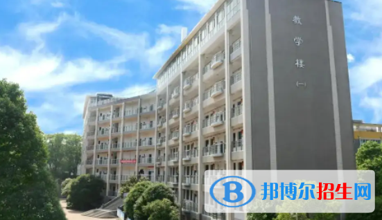 長沙高新技術工程學校2022年招生辦聯(lián)系電話