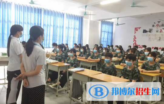南寧商貿(mào)學(xué)校2022年報名條件、招生要求、招生對象