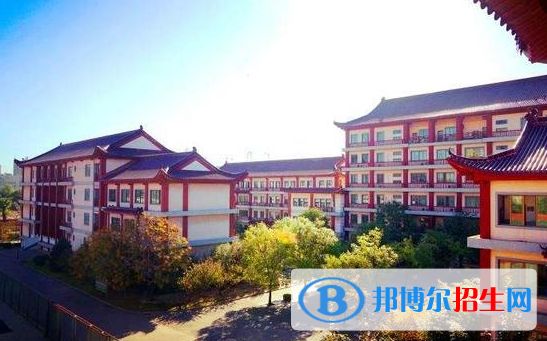 北京拔萃雙語學(xué)校初中部2023年學(xué)費(fèi)標(biāo)準(zhǔn)