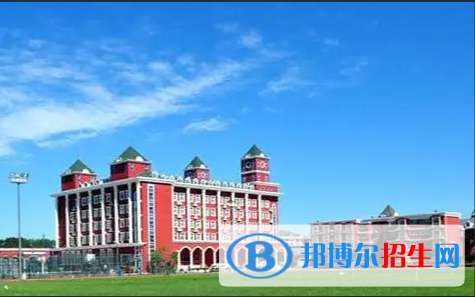 京西國(guó)際學(xué)校初中部2022年報(bào)名時(shí)間