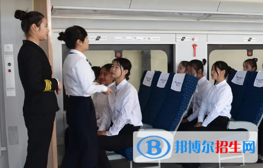 成都2022年職業(yè)技術(shù)鐵路學(xué)校哪個專業(yè)好