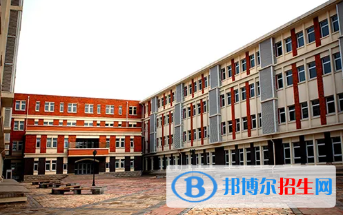 北京新亞中學(xué)國際部初中2023年錄取分數(shù)線