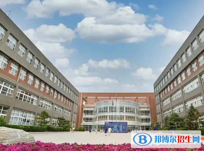 北京新英才國際學(xué)校小學(xué)部2023年學(xué)費(fèi)標(biāo)準(zhǔn)