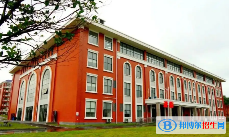 湖南2023年初中畢業(yè)報(bào)什么中專學(xué)校