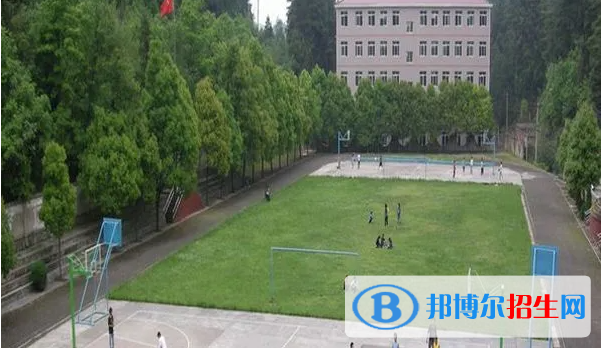 貴州2023年初中生讀電子商務學校怎么樣