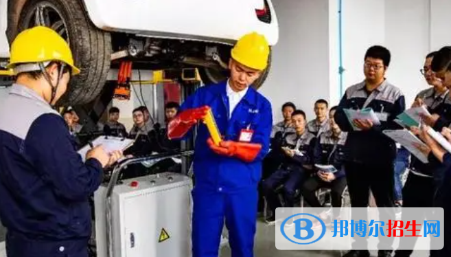 廣東2023年汽修學(xué)校學(xué)什么好找工作