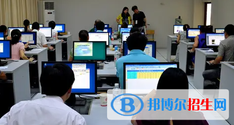 廣西2023年計(jì)算機(jī)學(xué)校專(zhuān)業(yè)哪個(gè)好