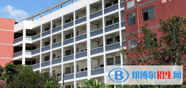 廣西2023年中等計算機(jī)學(xué)校哪個專業(yè)好