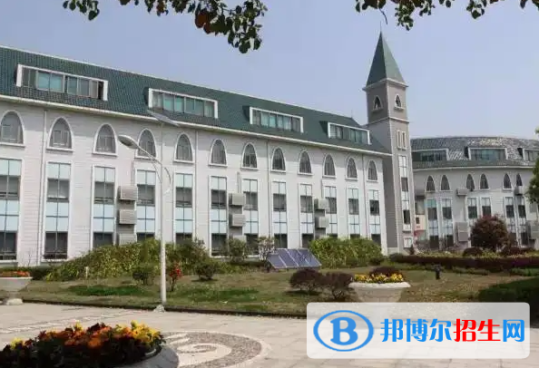 武漢外國語學(xué)校2023年報(bào)名時(shí)間2