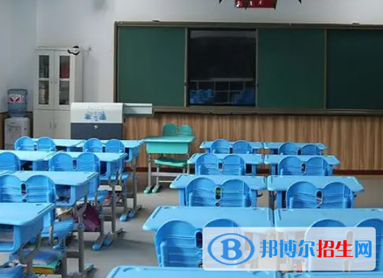 武漢海淀外國語實驗學(xué)校2023年課程體系