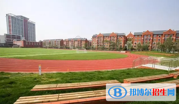 武漢海淀外國(guó)語(yǔ)實(shí)驗(yàn)學(xué)校靠譜嗎2