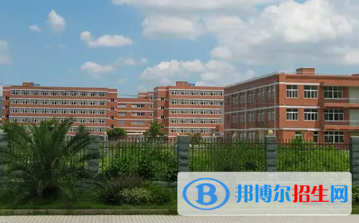 成都2023年上鐵路學校好