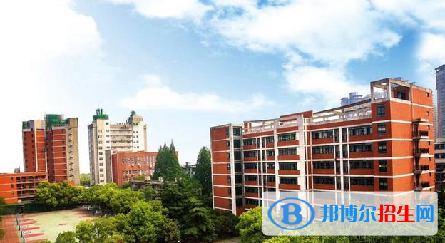 武漢二中國(guó)際部靠譜嗎
