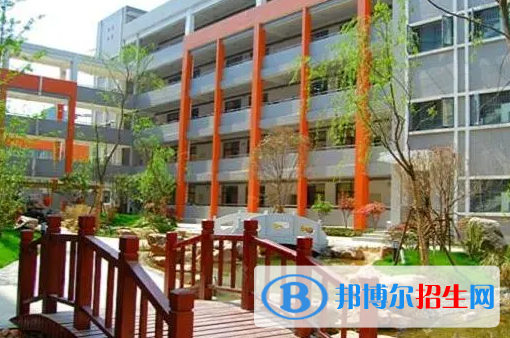 武漢第一中學國際部2023年學費標準2