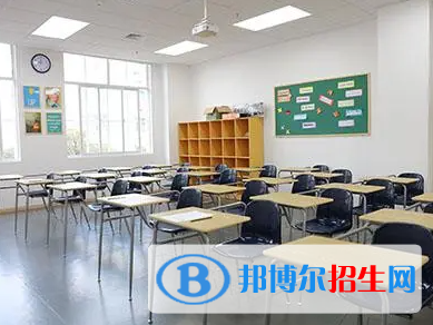 武漢三牛中美中學2023年入學考試2