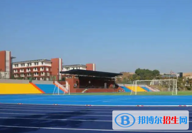 宜昌龍盤湖國際學(xué)校初中部2023年學(xué)費標(biāo)準(zhǔn)2