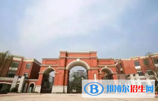 武漢海淀外國語實(shí)驗(yàn)學(xué)校初中部怎么樣2