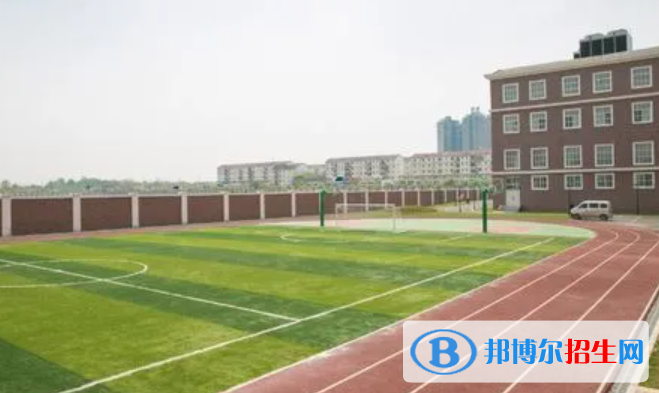 武漢三牛中美中學初中部2023年入學考試2