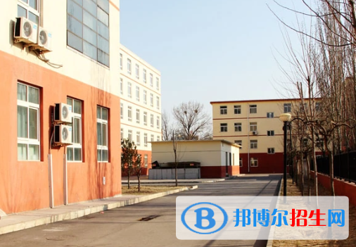 北京昌平區(qū)前鋒學校2023年招生辦聯(lián)系電話