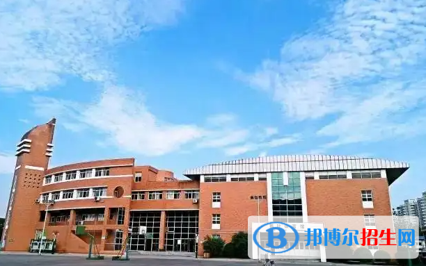 天津開發(fā)區(qū)國際學校初中部2023年報名時間2