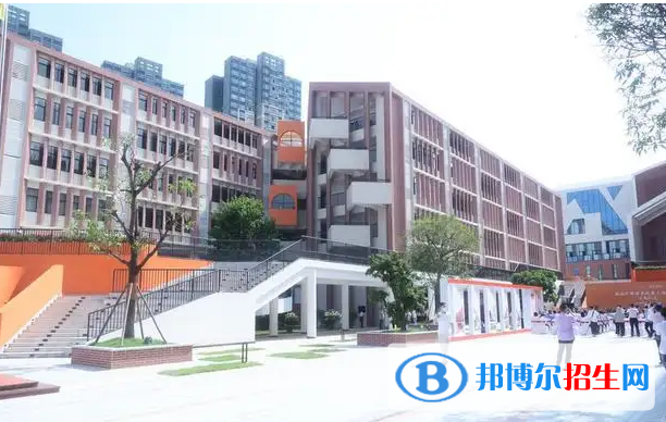 南海外國語學(xué)校初中部2023年學(xué)費(fèi)標(biāo)準(zhǔn)2