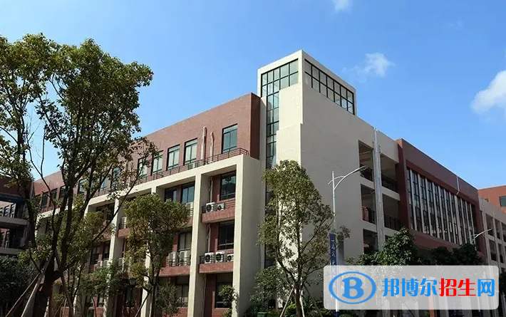 廣東碧桂園(IB國(guó)際)學(xué)校初中部2023年學(xué)費(fèi)標(biāo)準(zhǔn)